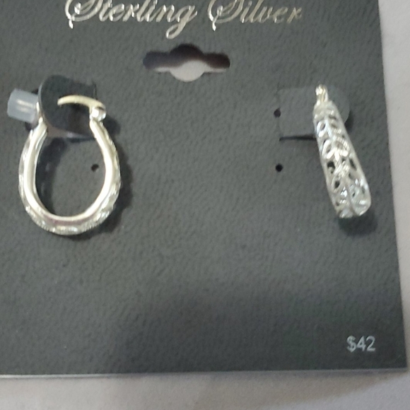 New Jcpenney 925 Sterling Silver Hoops Earrings - Picture 4 of 8